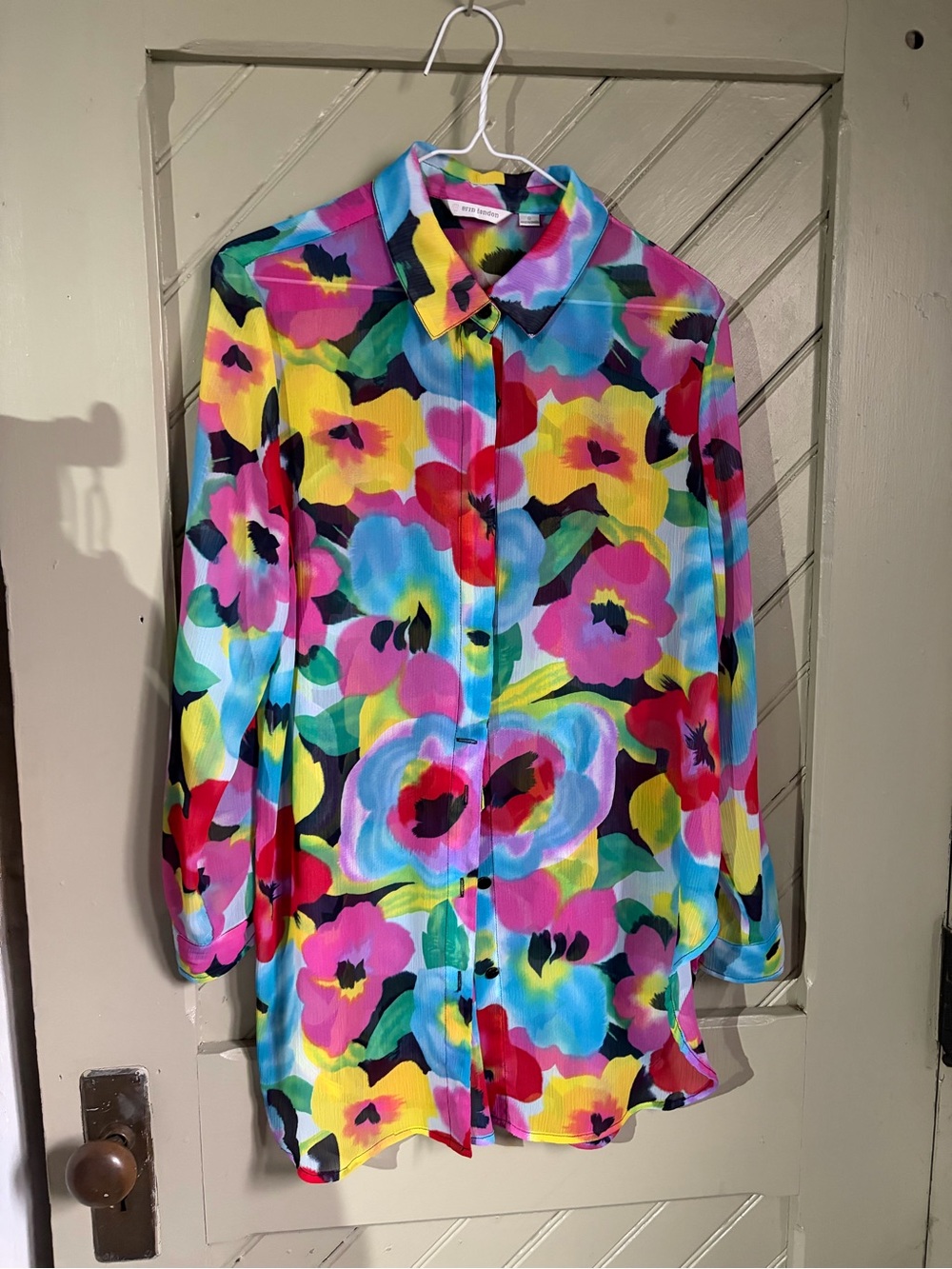Vivid Floral Button-Up Shirt - Multicolor
